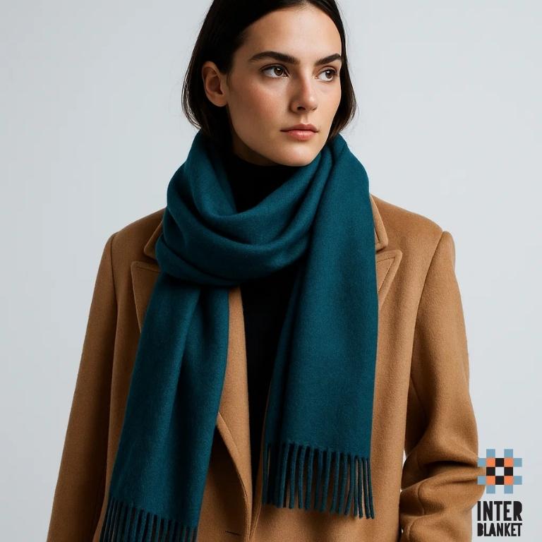 Луксозен Мерино Шал – Стил И Комфорт