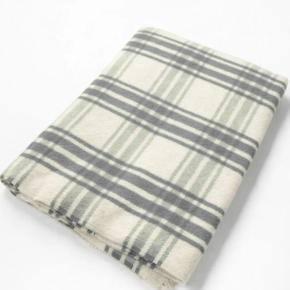 100% Памучно Одеяло 150X200 См – Бяло Със Сиви Райета, Меко И Дишащо