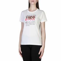 Think Pink, Тениски