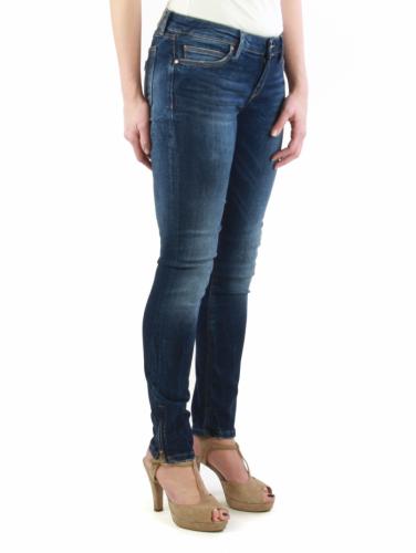 Guess, Jeans