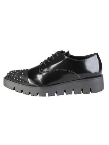Trussardi, Obchodni Obuv