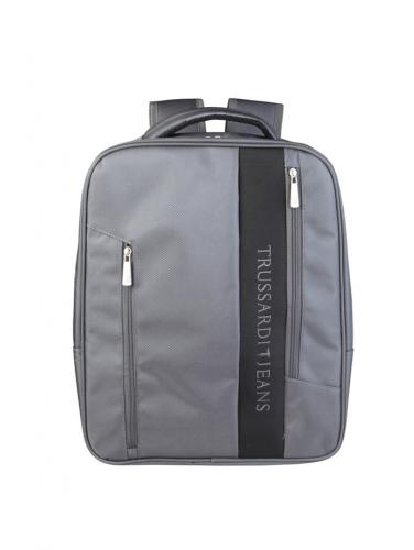 Trussardi, Taschen