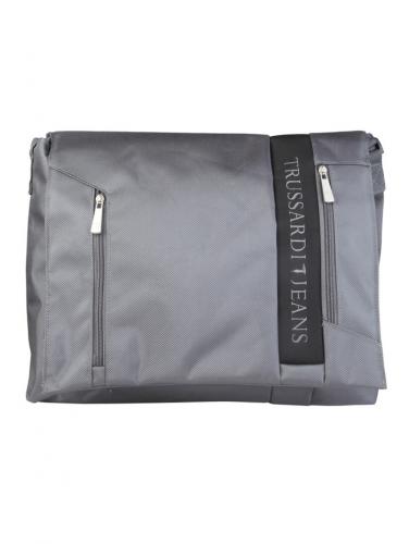 Trussardi, Taschen