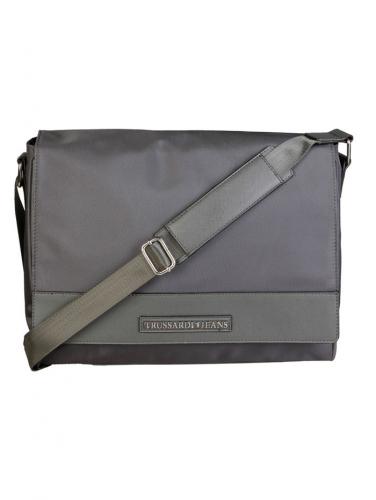 Trussardi, Чанти
