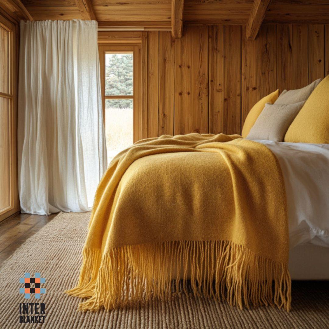 Luxury 100% Merino Wool Blanket With Fringe - Sunny Yellow, 140X200 Cm, Super Soft And Warm