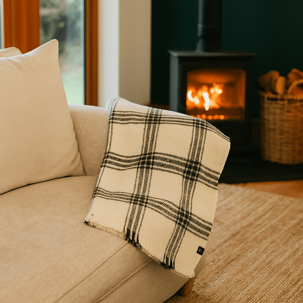 Traditional Bulgarian Wool Blanket 150X200 Cm – 100% Natural Wool