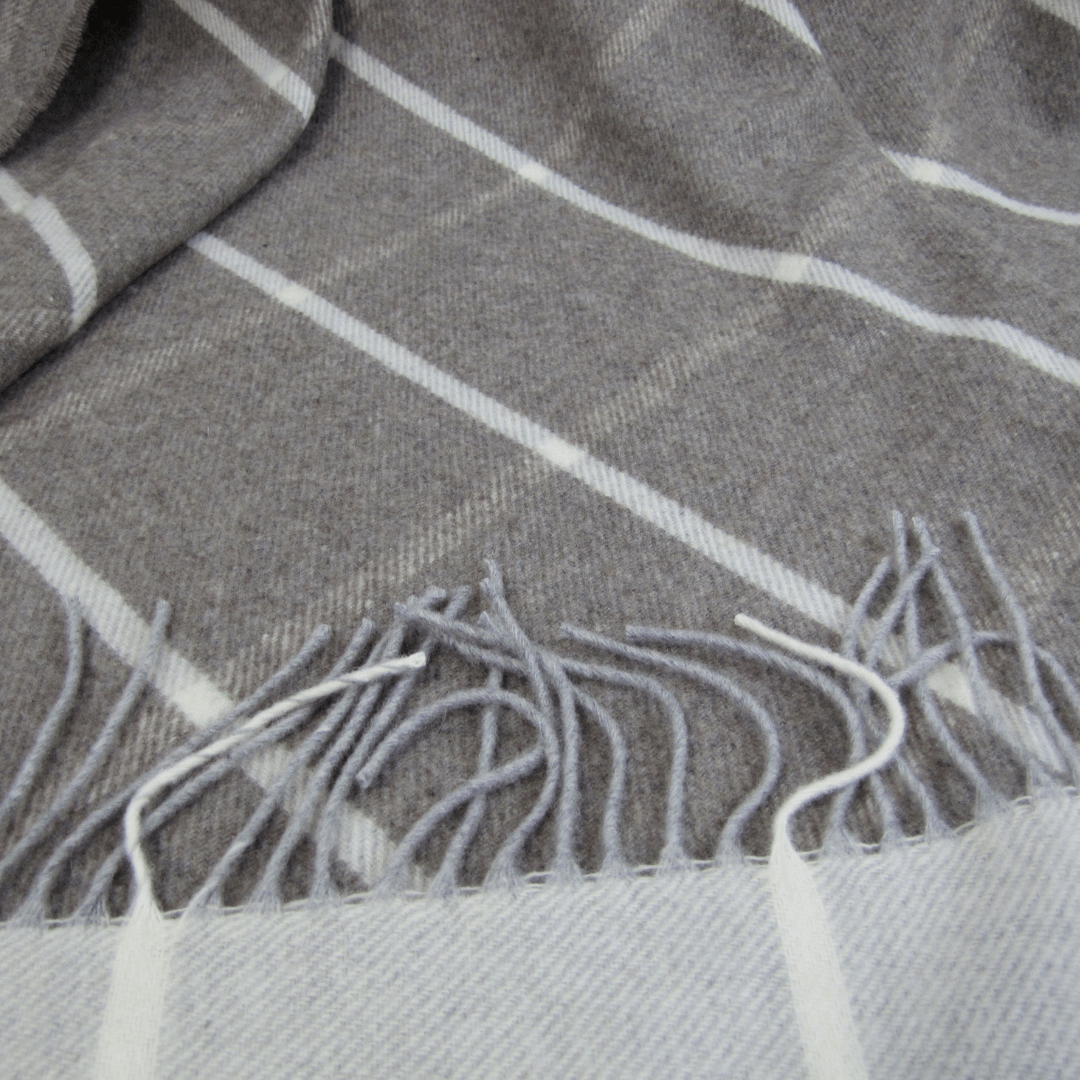 Cashmere Blanket – Checkered Pattern – Brown & Light Grey With Fringes – 140X200 Cm
