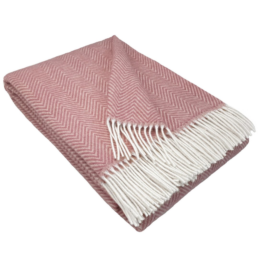 100% Wool Blanket: Delicate Herringbone Design In Blush Pink
