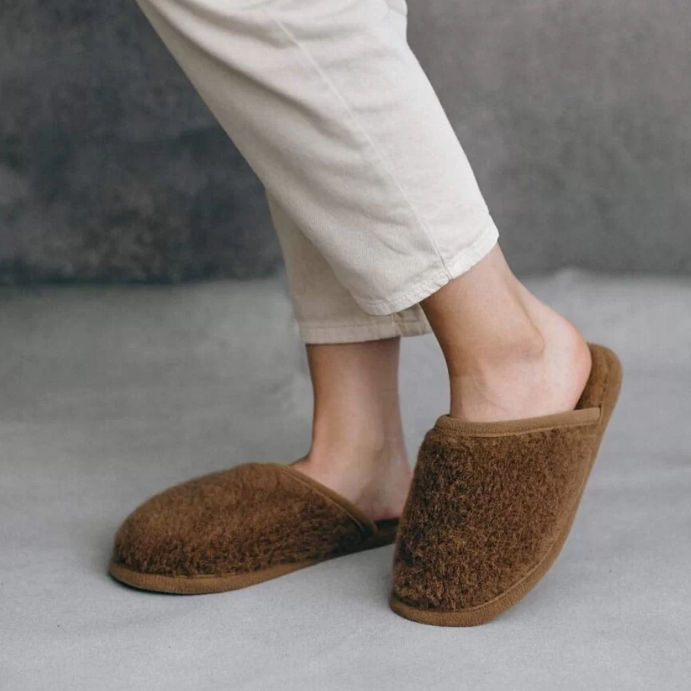 100% Wool Home Slippers – Natural Warmth, Softness, And Everyday Comfort