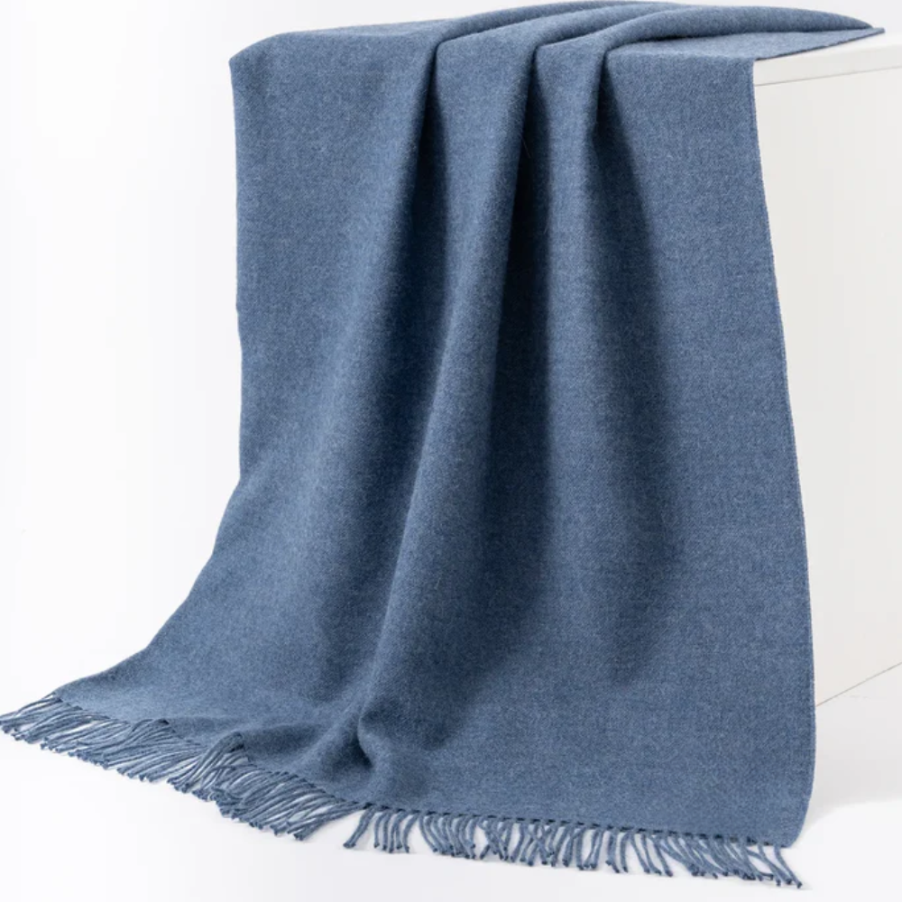 Луксозно Одеяло От 100% Бейби Алпака Вълна – Син Цвят | 130×180 См, 500 Г