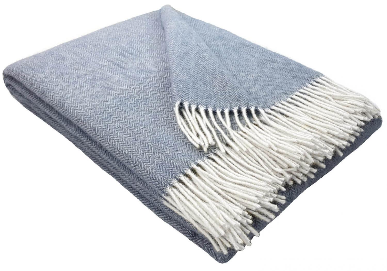 100% Wool Blanket: Timeless Elegance In Herringbone Design
