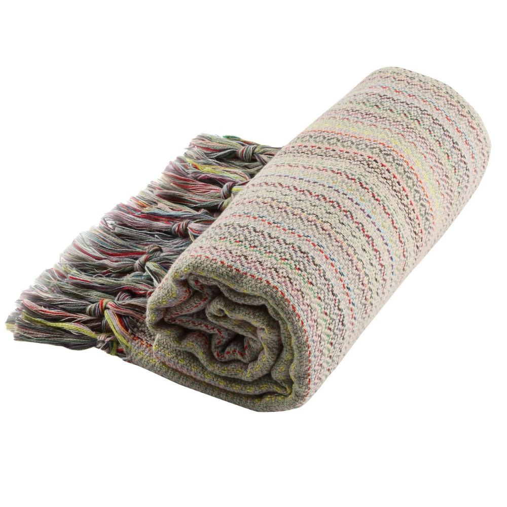 Многоцветен Пещемал С Красиви Ресни