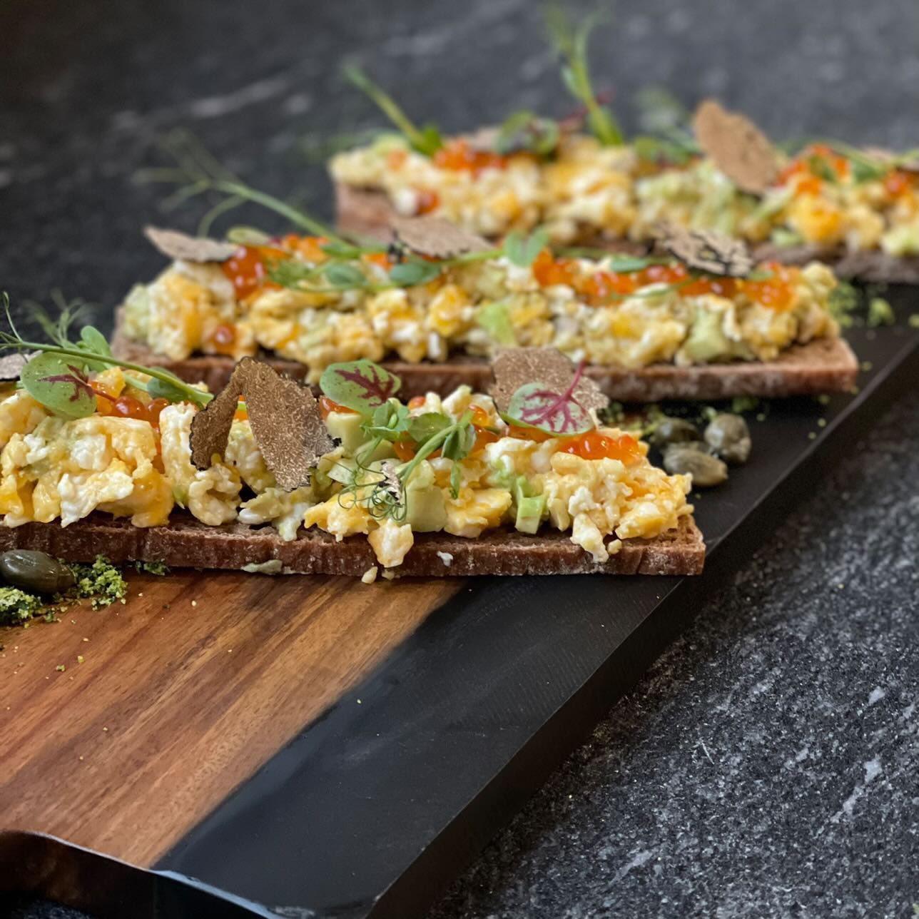 Fresh Black Truffles 50 Gr + Truffle Shaver  Set