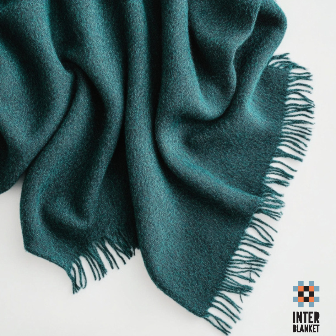 Luxury 100% Merino Wool Blanket With Fringe - Dark Green, 150X200 Cm, Super Soft And Warm