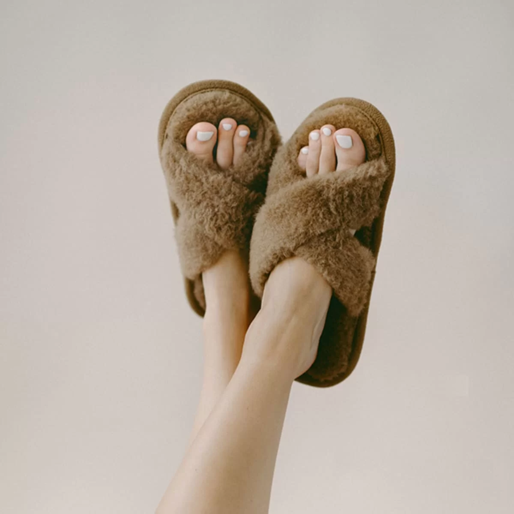 Вълнени Пантофи С Отворен Връх – Кафяви